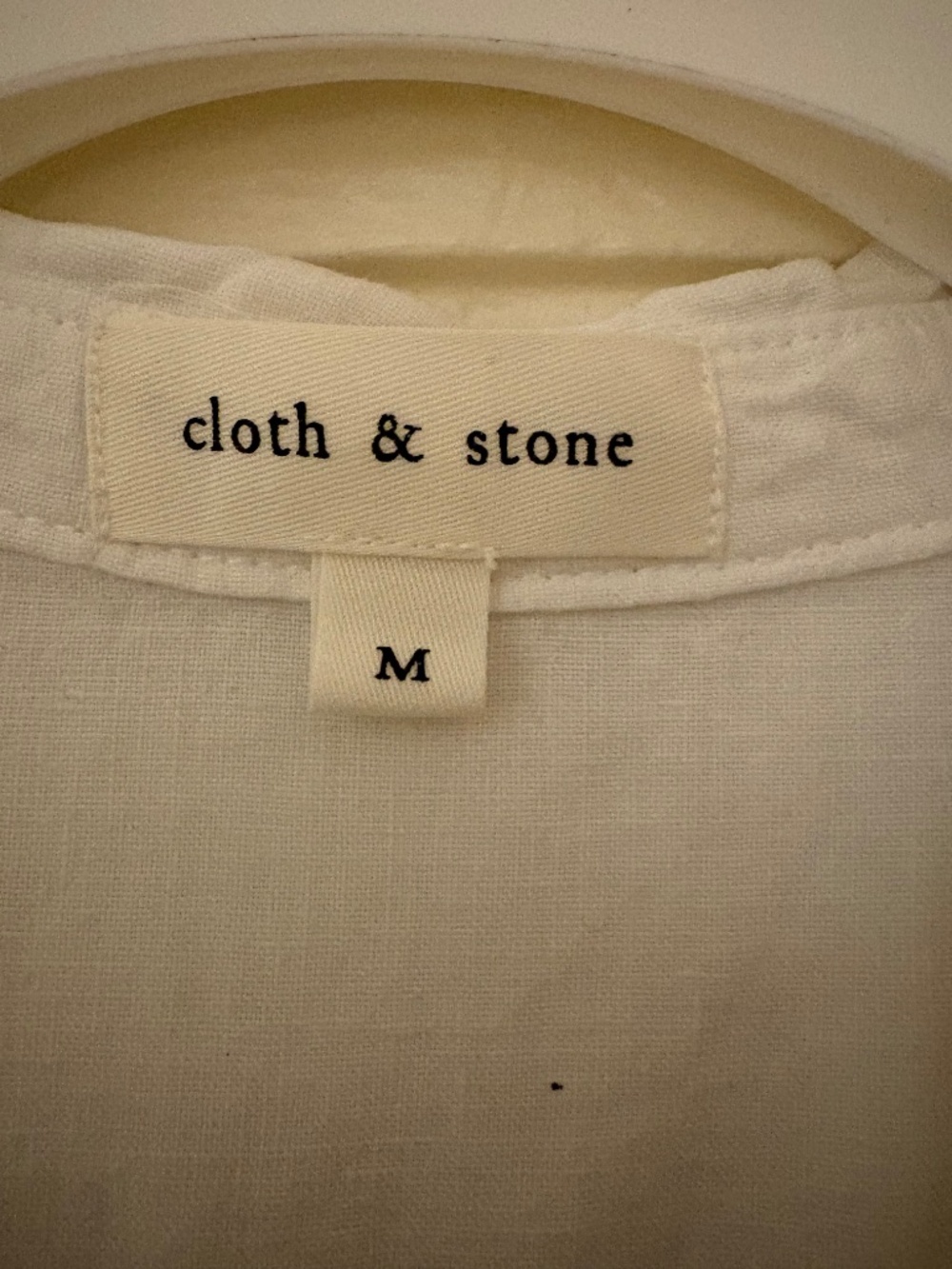 Cloth and Stone 100% Linen button up size M - Picture 3 of 4